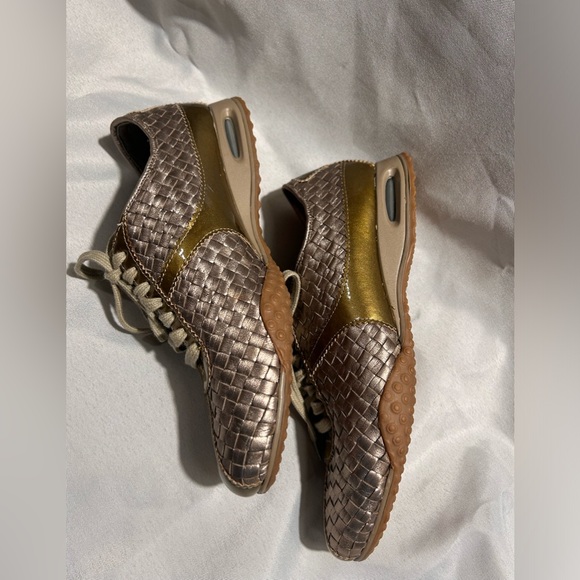 Cole Haan Gold Air Nike sneakers Size 6B - Picture 4 of 10